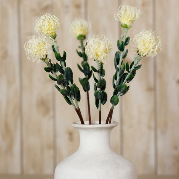 Hill Interiors Pincushion Protea Spray Konstgjord Blomma