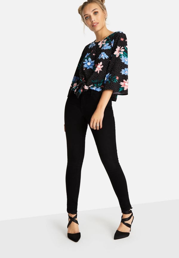 Girls On Film Dame/Damer Lio blomstret bluse med bindebånd