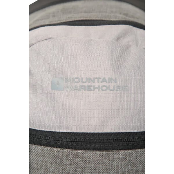 Mountain Warehouse Quest 23L Laptop Bag