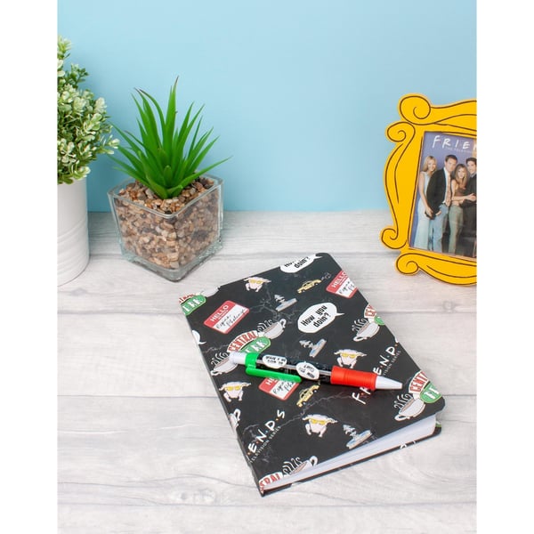 Friends Bumper Stationery Set (Pack of 8)