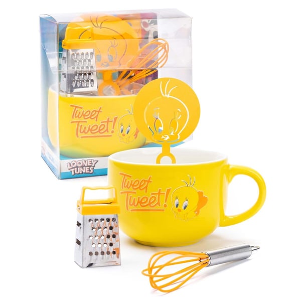 Looney Tunes Tweety Mug and Stencil Set