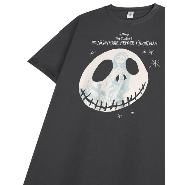 The Nightmare Before Christmas naisten Jack ja Sally yöpaita