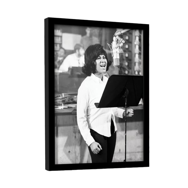 Aretha Franklin Photograph Framed Poster
