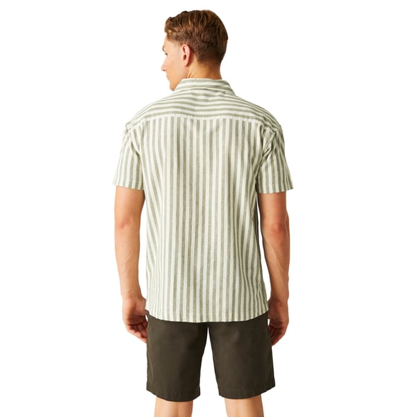 Regatta Mens Shorebay II Stripe Short-Sleeved Shirt