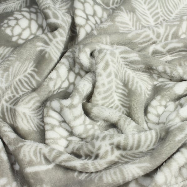 Furn Irwin Throw