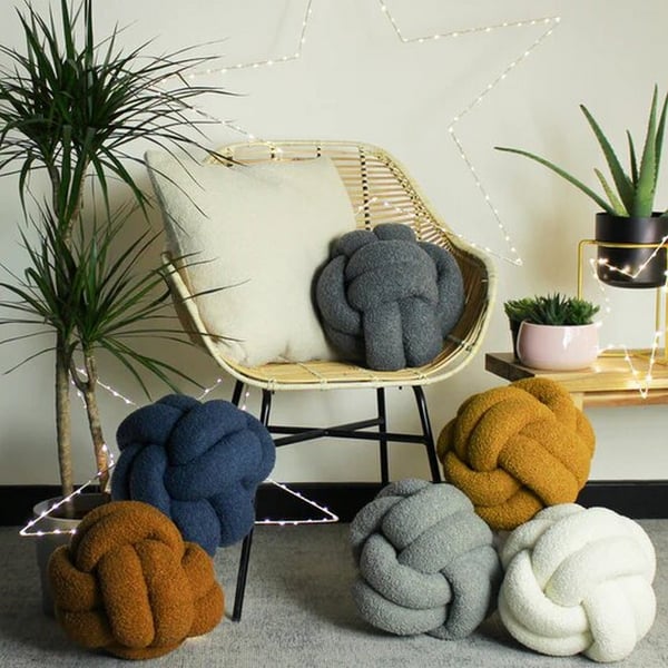 Furn Boucle Fleece Knotted Cushion