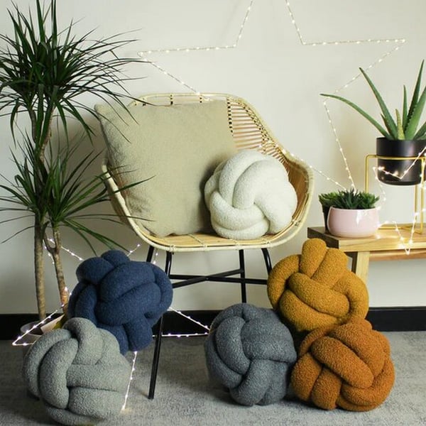 Furn Boucle Fleece Knotted Cushion