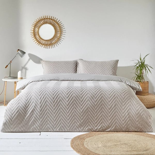 The Linen Yard Tufted Chevron Duvet Cover Set