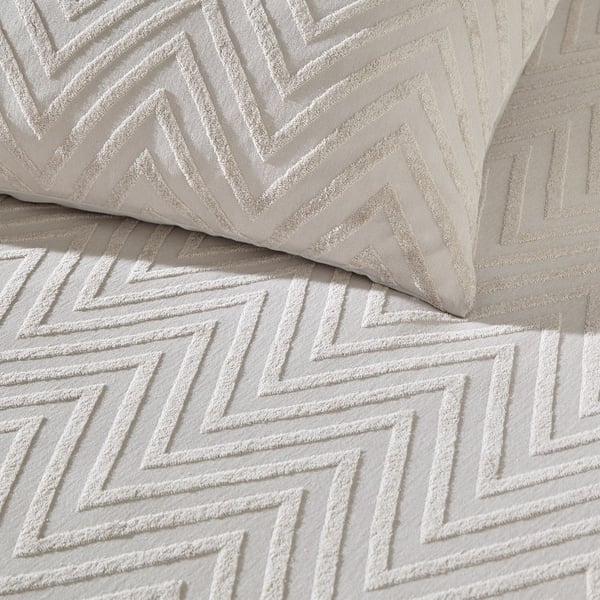 The Linen Yard Tufted Chevron Duvet Cover Set