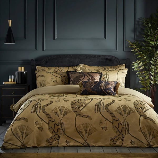 Paoletti Moondusk Exotic Jacquard Animals Duvet Cover Set