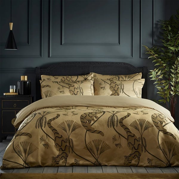 Paoletti Moondusk Exotic Jacquard Animals Duvet Cover Set