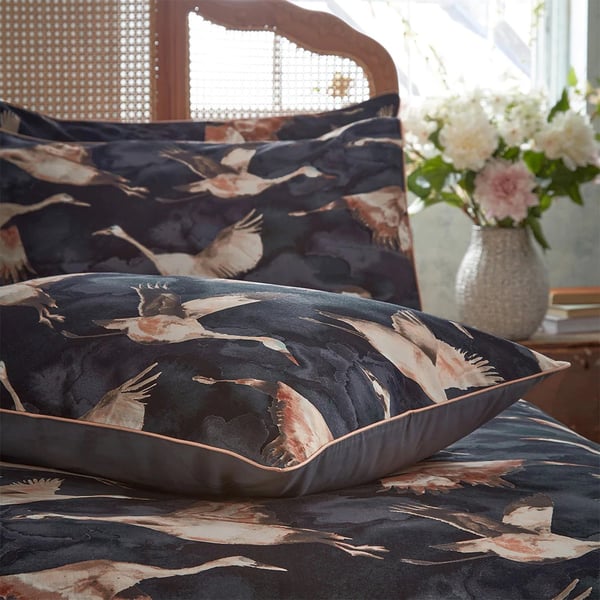 EW By Edinburgh Weavers Flyway Exotic Contrast Piping Duvet Cover Set