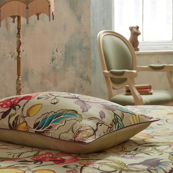 EW By Edinburgh Weavers Morton Contrast Piping Sateen Floral Duvet Cover Set
