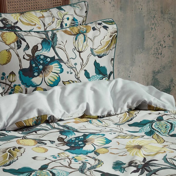 EW By Edinburgh Weavers Morton Contrast Piping Sateen Floral Duvet Cover Set
