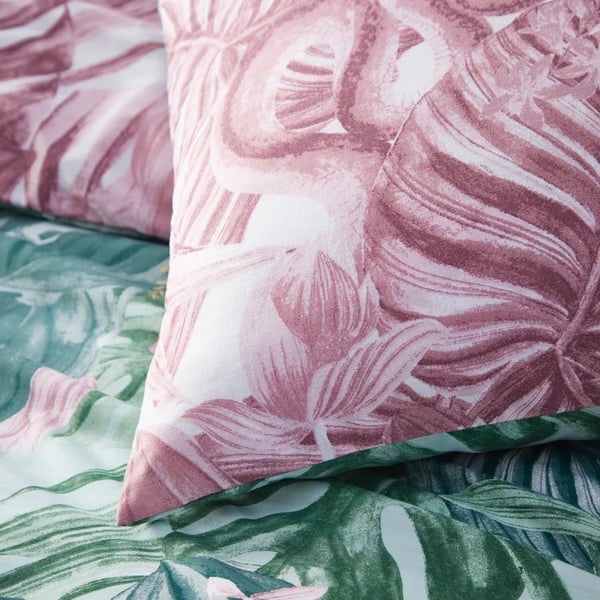 Furn Medinilla Duvet Cover Set