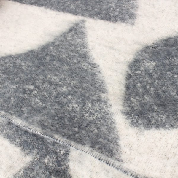 Hoem Meta Jacquard Tassel Throw