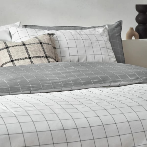 Yard Howarth Reversible Checked Duvet Cover Set