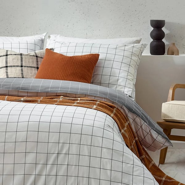 Yard Howarth Reversible Checked Duvet Cover Set