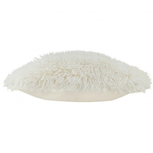 Furn Rowan tekoturkis tyynynpäällinen