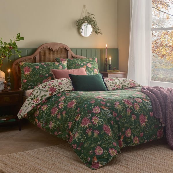 Wylder Beatrice Reversible Floral Duvet Cover Set