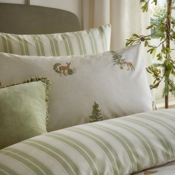Wylder Charlecote Reversible Cotton Printed Duvet Cover Set