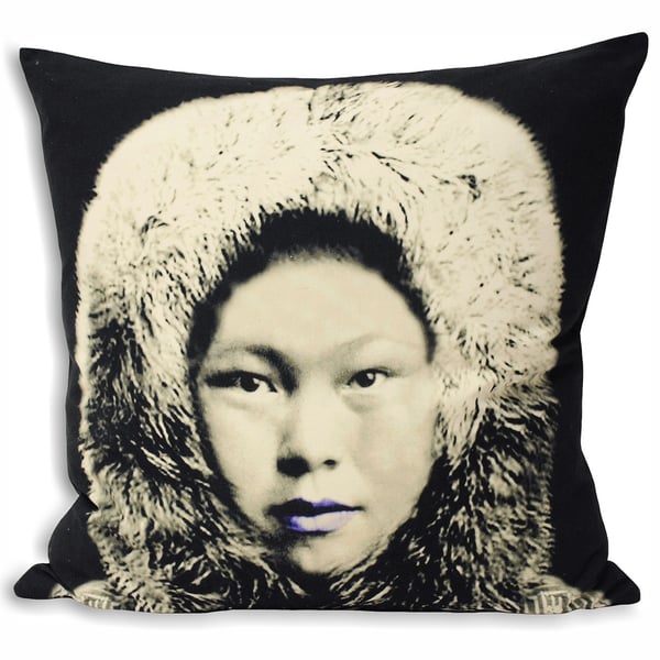 Riva Home Monochrome Eskimo Cushion Cover