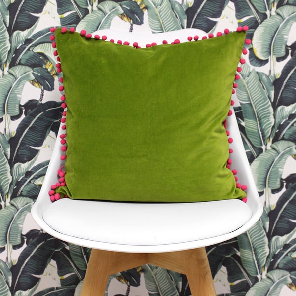 Riva Home Sametti Tupsutyynynpäällinen