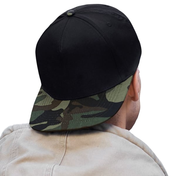 Beechfield Kamouflage Retro Snapback Keps