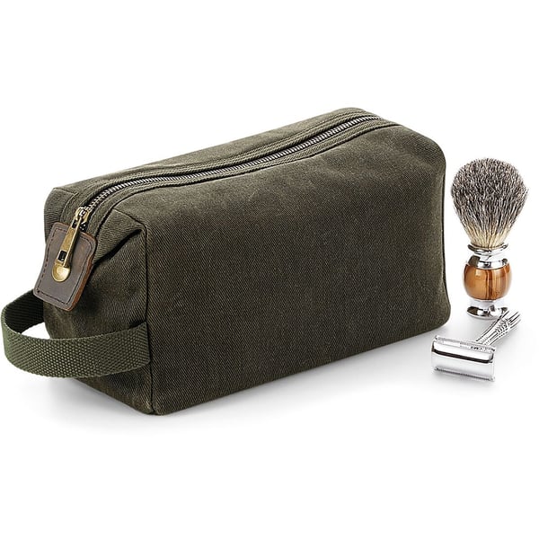 Quadra Heritage Leather Accented Waxed Canvas Wash Bag