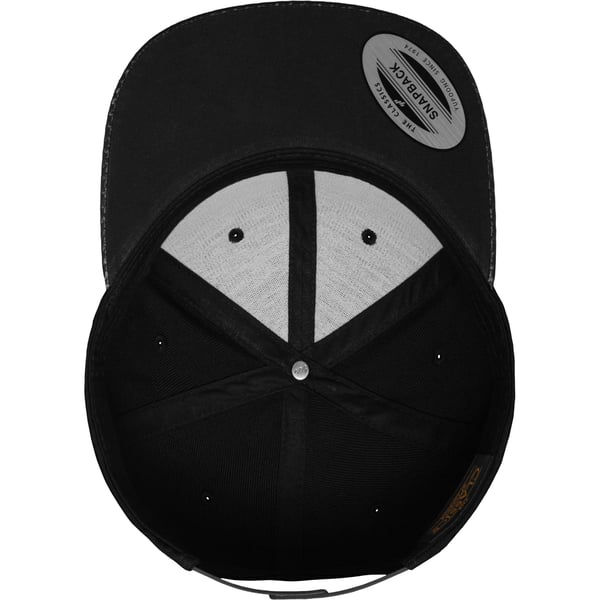 Flexfit by Yupoong Unisex Carbon Snapback Cap