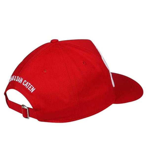 DSquared2 käännetty logo 25-vuotisjuhlan lippalakki