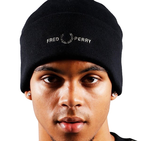 Fred Perry Unisex Adult Graphic Logo Beanie