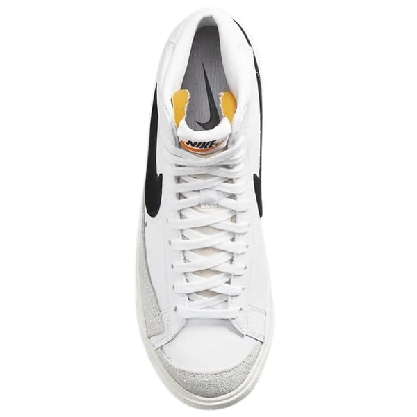 Nike Unisex Adult Blazer 77 nahkaiset puolivartiset tennarit