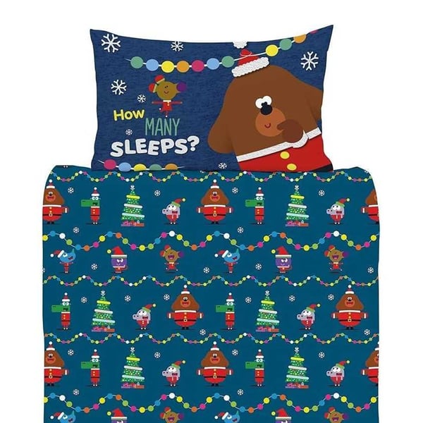 Hey Duggee Reversible Christmas Reversible Duvet Set