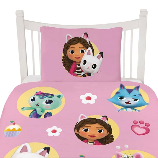 Gabby's Dollhouse Reversible Gabby and Friends Duvet Set