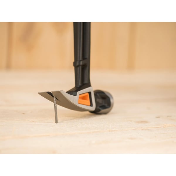Fiskars Isocore hammer til almindelig brug 570 g (20 oz)