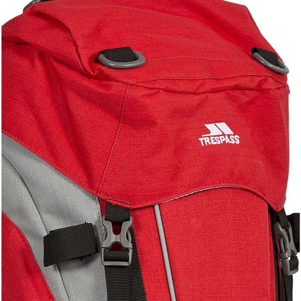 Trespass Trek 33 Ryggsäck (33 liter)