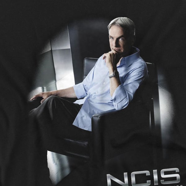 NCIS Unisex Adult Gibbs Ponders T-Shirt