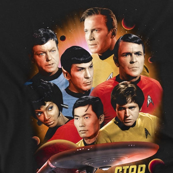 Star Trek Unisex Adult Heart of the Enterprise T-Shirt