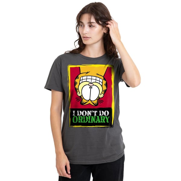 Garfield Unisex Adult I Don´t Do Ordinary T-Shirt