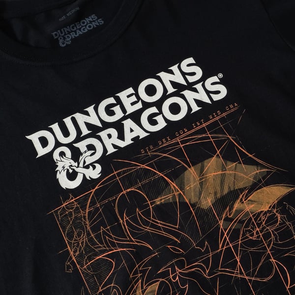 Dungeons & Dragons T-shirt med skitse til mænd