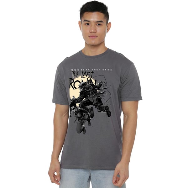 Teenage Mutant Ninja Turtles Mens Casey Jones Leaping T-Shirt