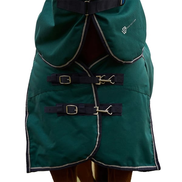 Weatherbeeta Comfitec Plus Dynamic High-Neck 220g Horse Turnout Rug