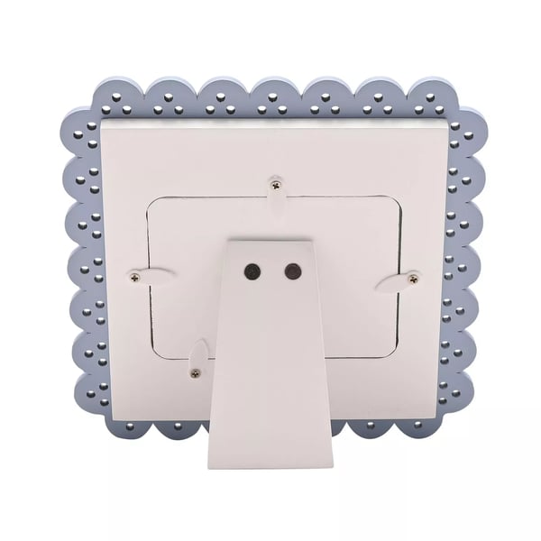 Celebrations Petit Cheri Scallop Photo Frame