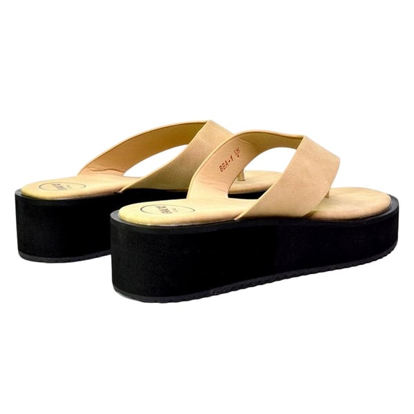 XY London Naisten Tammi String Flatform Sandaalit
