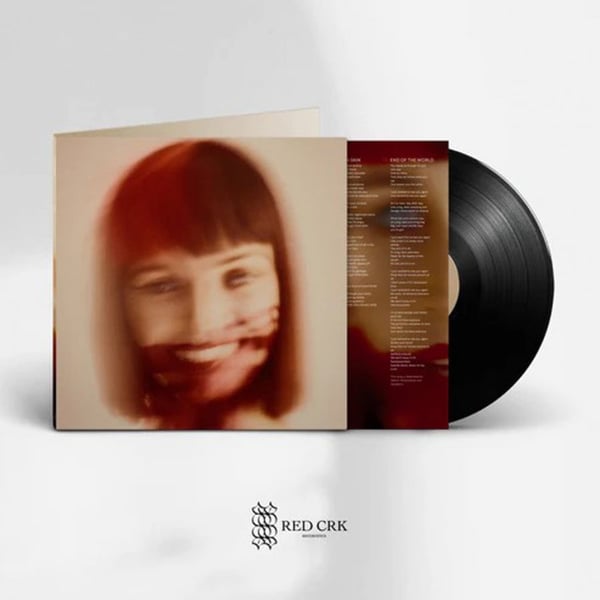 Christmas Julie: Naurettava ja täynnä verta (Vinyyli LP)