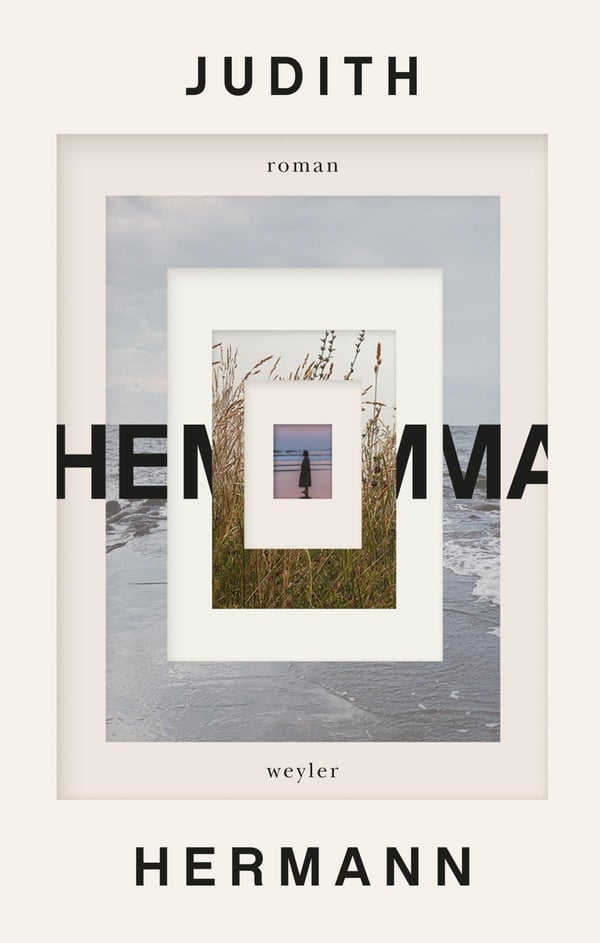 Hemma (Bok / Inbunden)