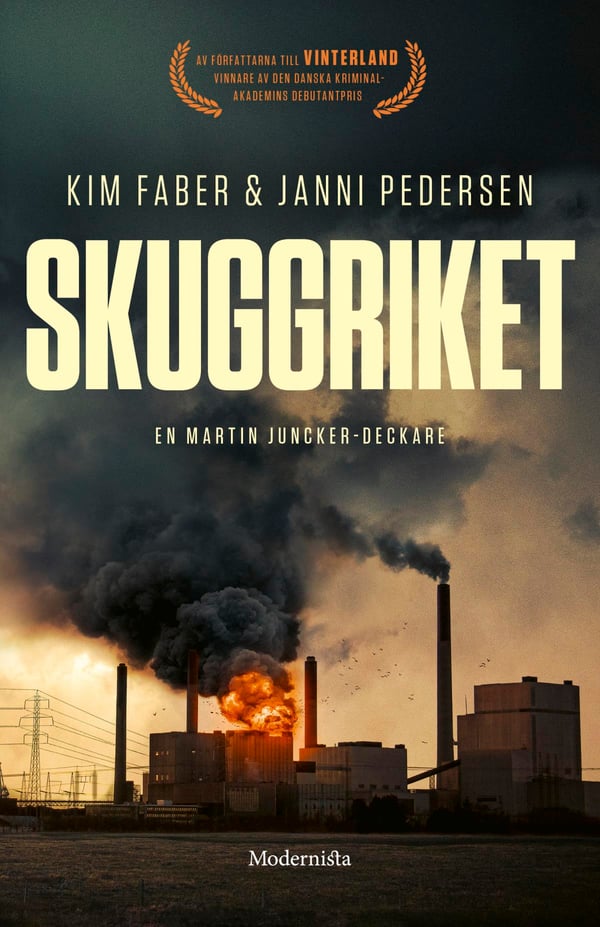 Skuggriket (Bok / Inbunden)