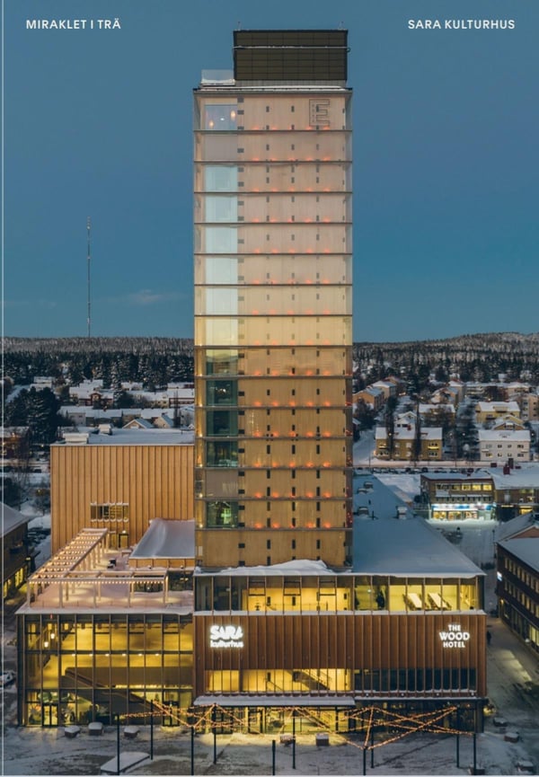 Ihme puussa - Sara Kulturhus (Kirja / Tanskalainen sidonta)