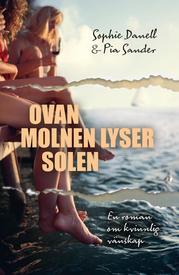 Ovan Molnen Lyser Solen (Bok / Danskt band)